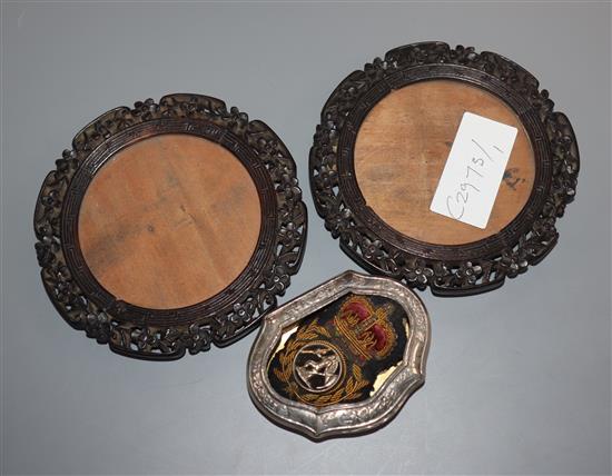 A  pair of Chinese carved photo frames and mixed silver jewellery